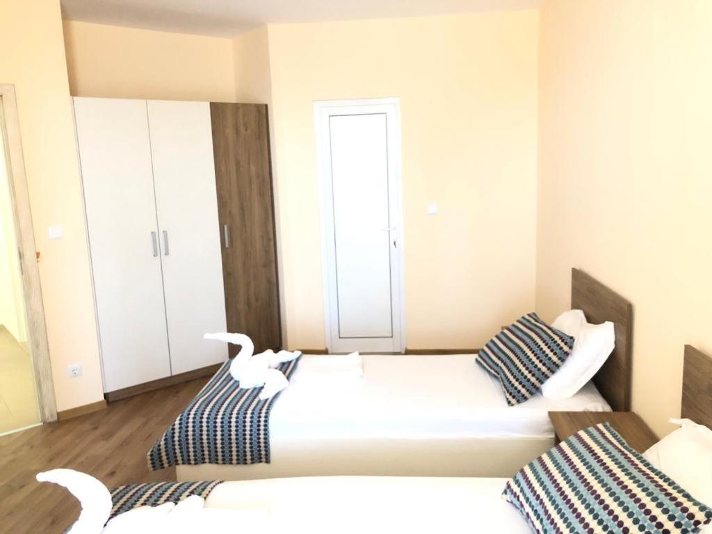 Aparthotel Flora Beach Private Pomorie Exteriér fotografie